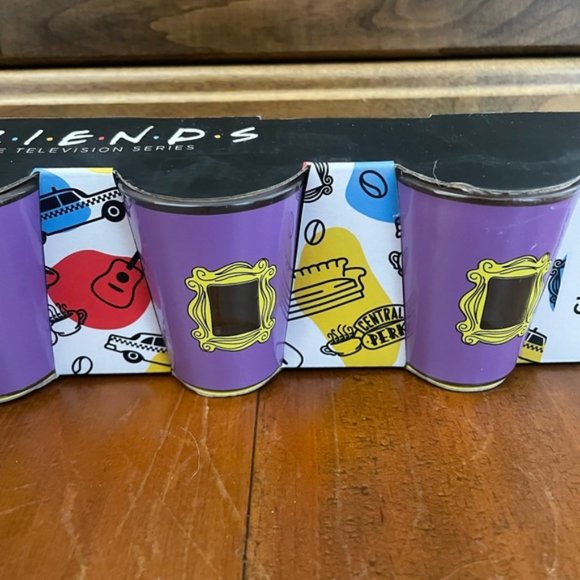 Friends Set of 4 Purple Shot Glasses - Peephole Picture Frame - Picture 6 of 9